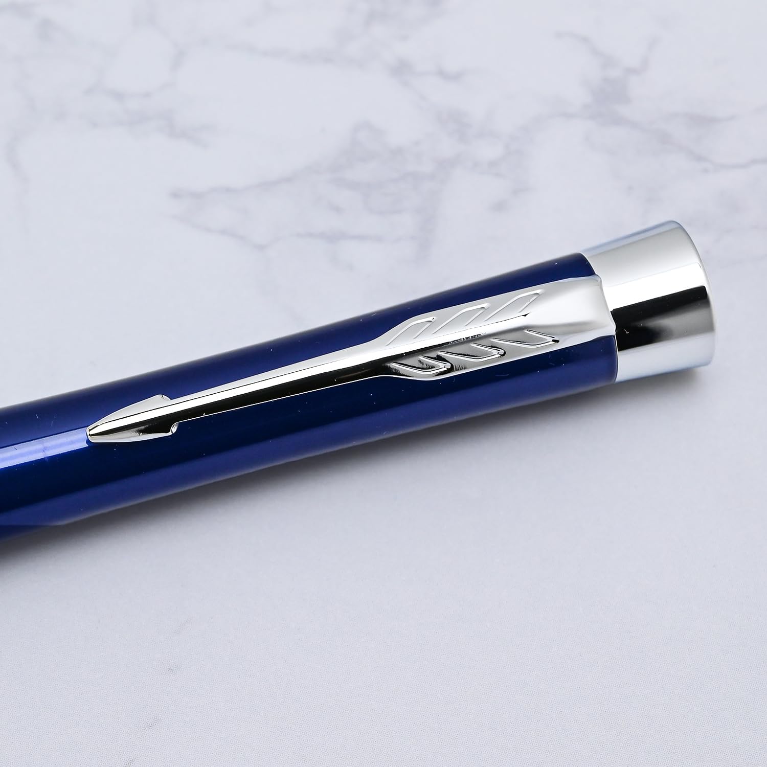 Parker Urban Bay City Blue Lacquered CT Ballpoint Pen Parker Urban Bay City Blue Lacquered CT Ballpoint Pen