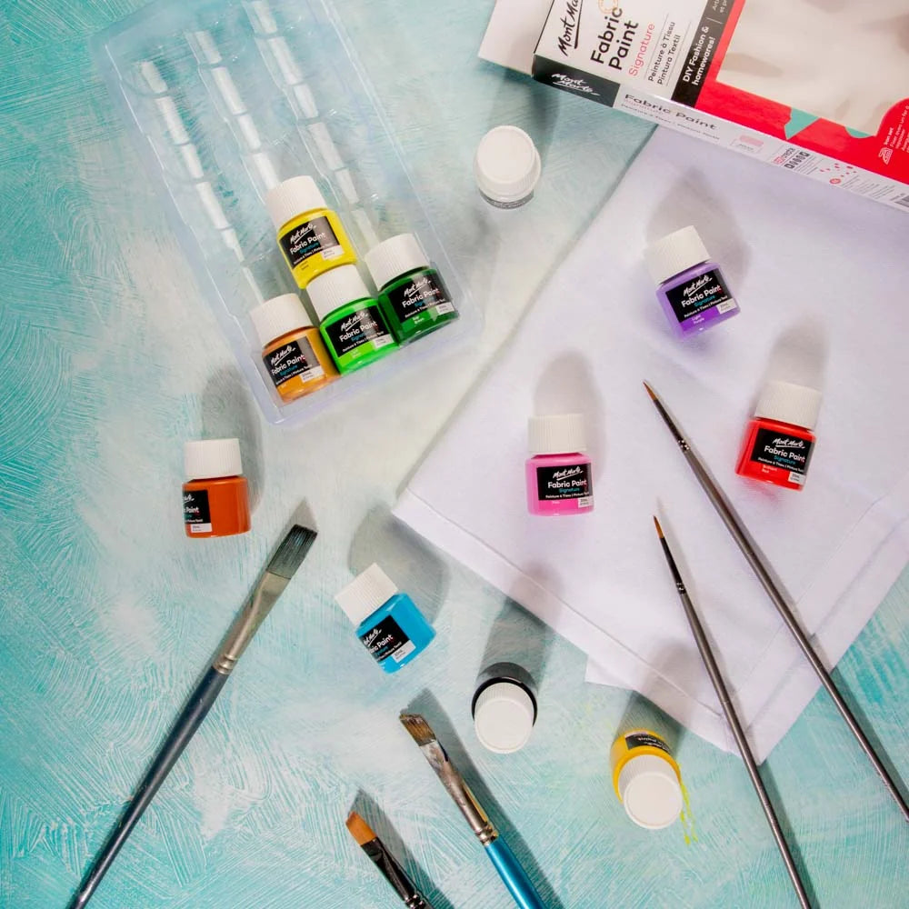NEW Mont Marte Fabric Paint Signature 12pc x 20ml (0.7 US fl.oz) Set NEW Mont Marte Fabric Paint Signature 12pc x 20ml (0.7 US fl.oz) Set