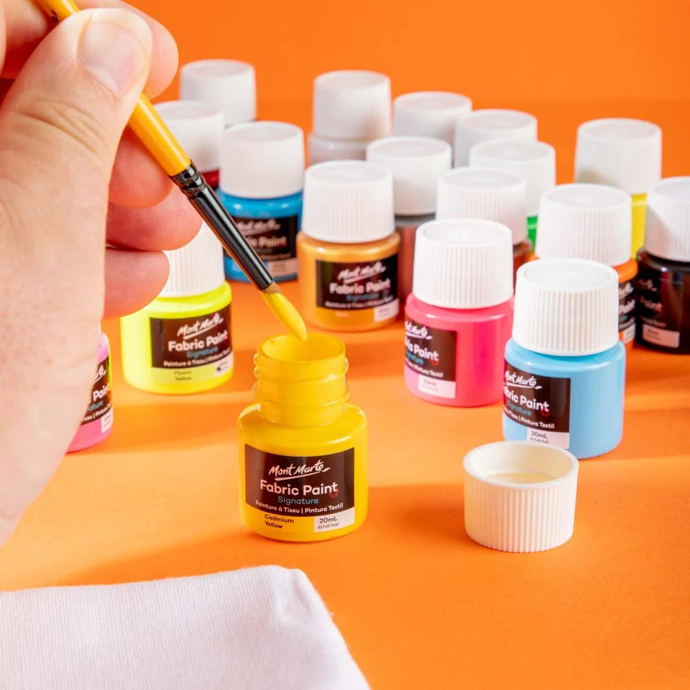 NEW Mont Marte Fabric Paint Signature 36pc x 20ml (0.7 US fl.oz) Set NEW Mont Marte Fabric Paint Signature 36pc x 20ml (0.7 US fl.oz) Set