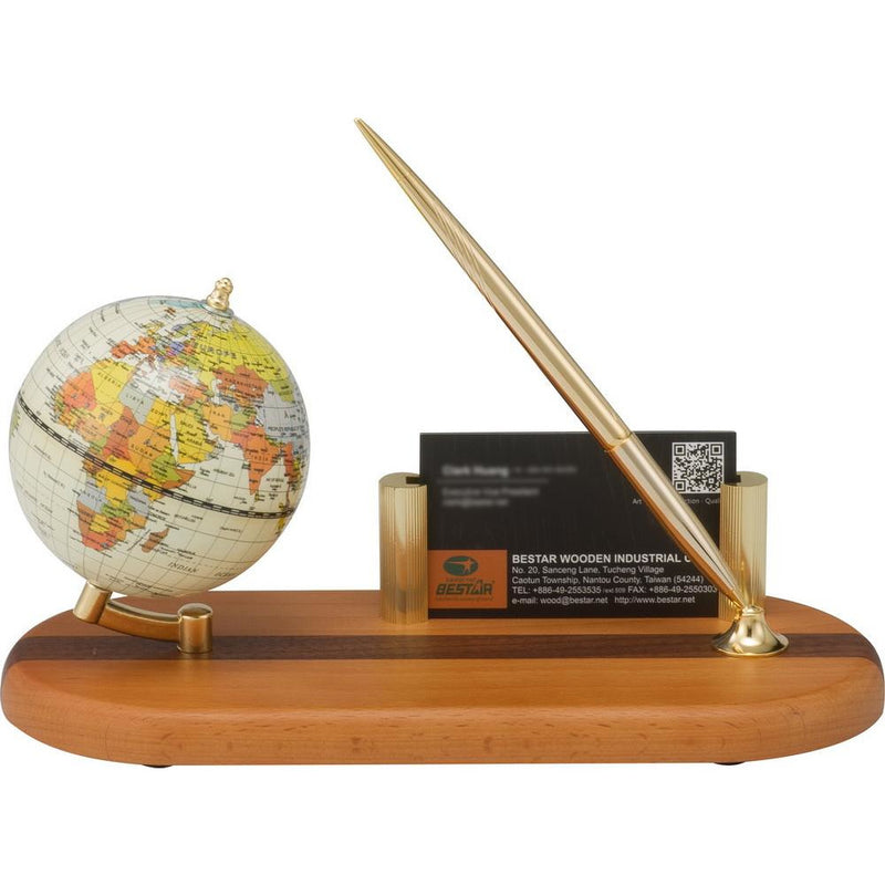 قاعدة أقلام مكتبية خشبية  مع كرة أرضية + ٢ أقلام