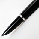 قلم حبر ريشة سائل باركر ٢١ اسود كروم كلاسيكي عتيق جديد غير مستخدم